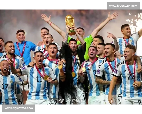 2026年世界杯决赛落幕 阿根廷逆袭法国夺冠 实现历史性三冠伟业